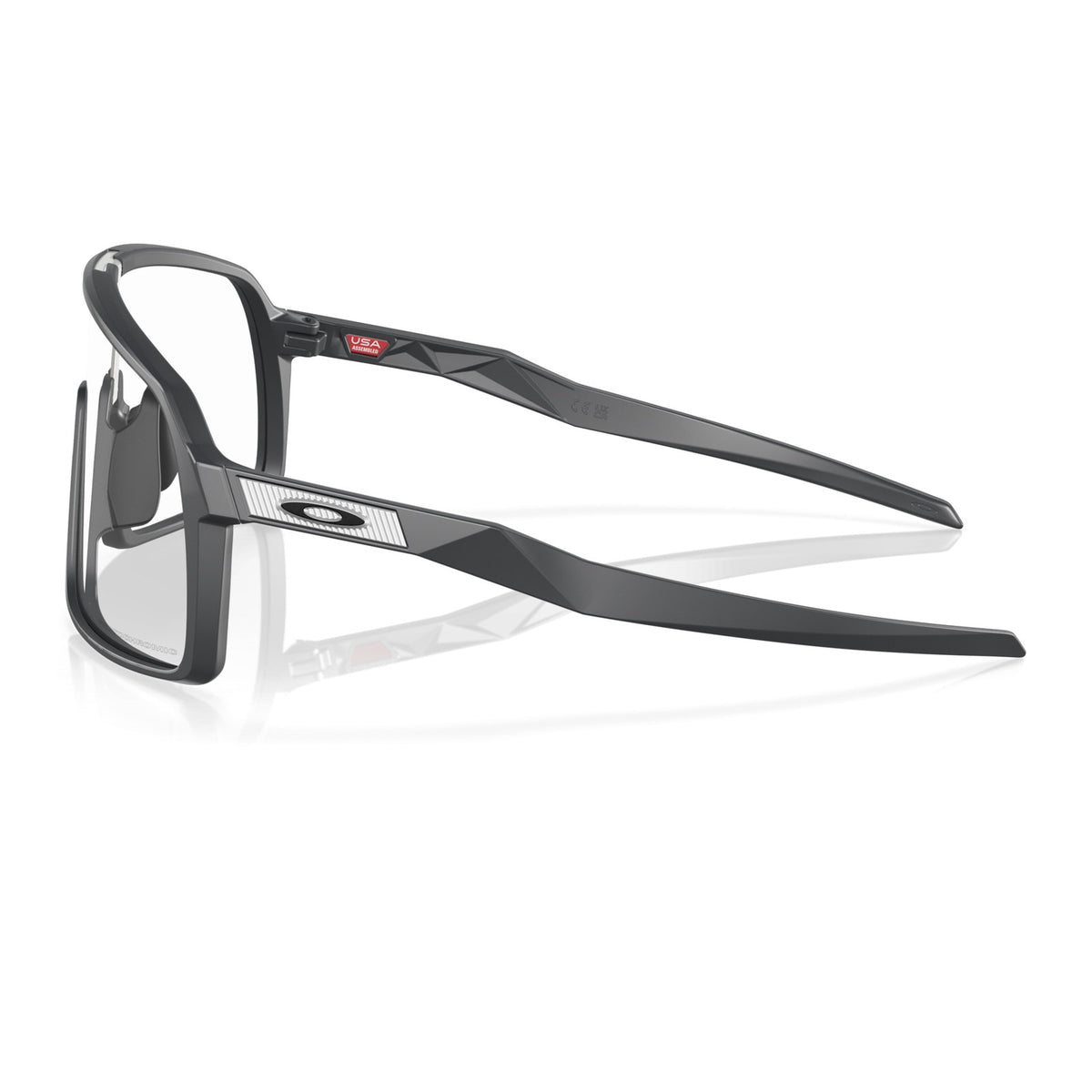 Oakley Sutro OO9406A Matte Carbon/Clear Photochromic #colour_matte-carbon-clear-photochromic